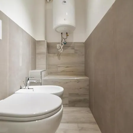Apartment Pinturicchio - Prime Location 1-bedroom - Steps From Universita